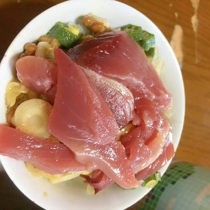 かつおのねばねば丼